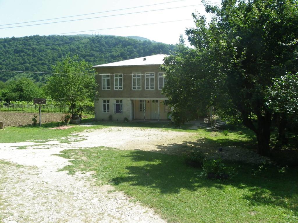 Tamuna Guest House Martvili Buitenkant foto